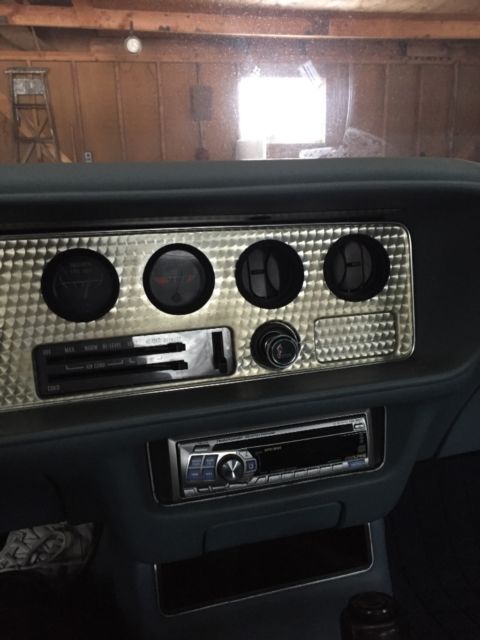 1979 Pontiac Firebird Formula 400 - photo 2