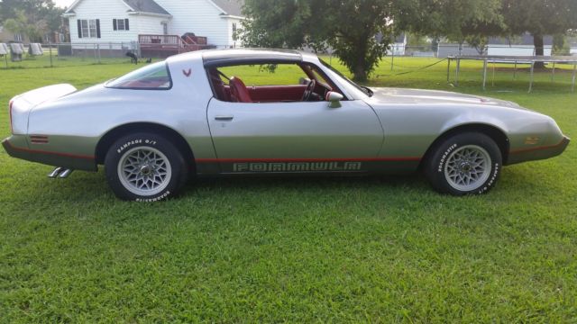 1979 Pontiac Firebird - photo 2