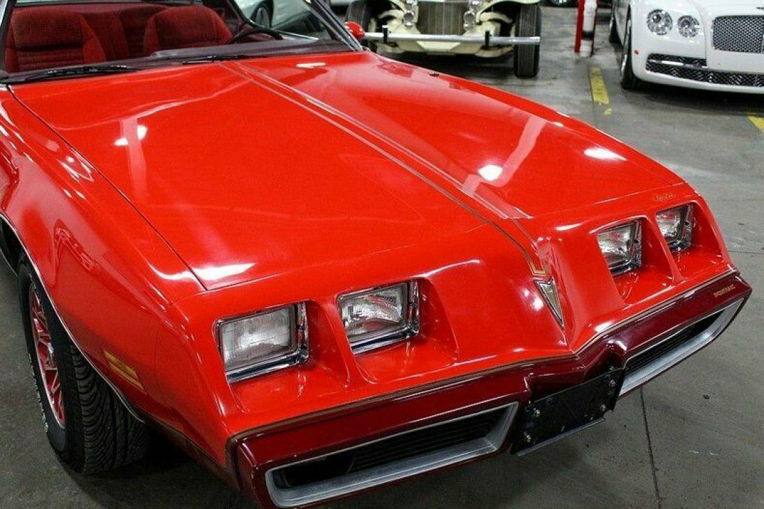 1979 Pontiac Firebird Red Bird - photo 9