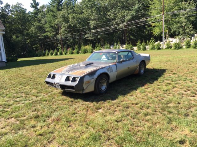 1979 Pontiac Trans Am Silver 10th anniversary - photo 5