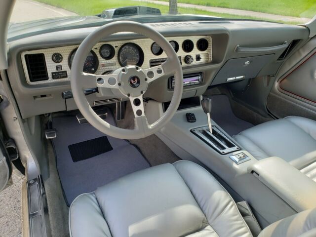 1979 Pontiac Trans Am 10th Anniversary Edition - photo 11