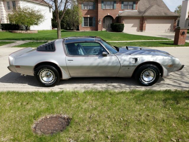 1979 Pontiac Trans Am 10th Anniversary Edition - photo 2