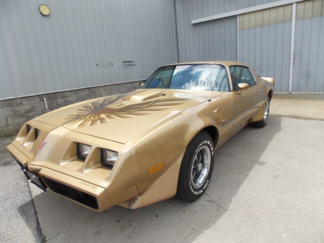 1979 PONTIAC FIREBIRD TRANS AM 16,000 MILES!!! ORIGINAL UNIROYALS 79 PICTURES!!! 1979 Pontiac Firebird Trans Am