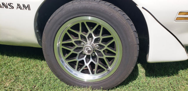 1979 Pontiac Trans Am - photo 13