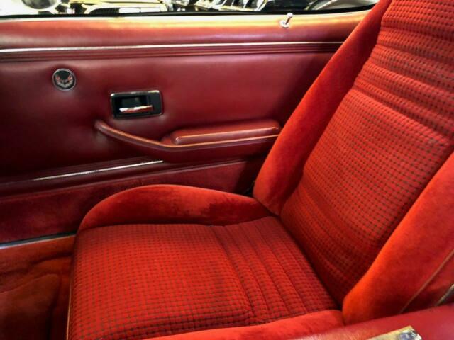 1979 Pontiac Trans Am coupe - photo 11
