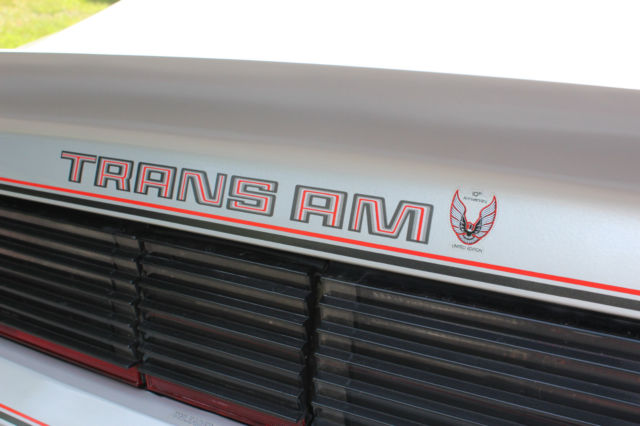 1979 Pontiac Firebird 10th Anniversary Limited Edition - photo 6