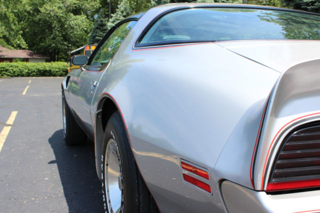 1979 Pontiac Firebird 10th Anniversary Limited Edition - photo 9