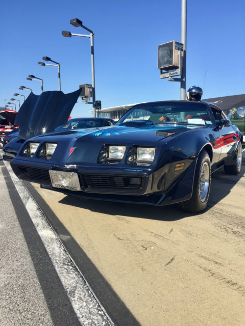 1979 Pontiac Firebird Trans Am Coupe 2-Door - photo 2