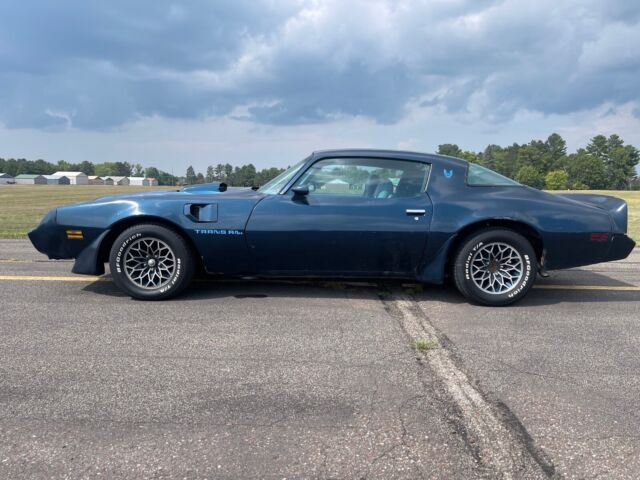 1979 Pontiac Firebird Trans Am 4 speed - photo 3