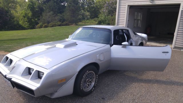1979 Pontiac Firebird Trans Am pontiac 400 - 4 speed 1979 Pontiac Firebird