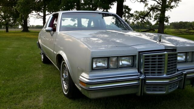 1979 Pontiac Grand Prix - photo 3