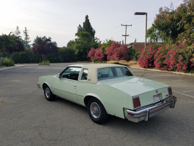 1979 Pontiac Grand Prix LJ - photo 2