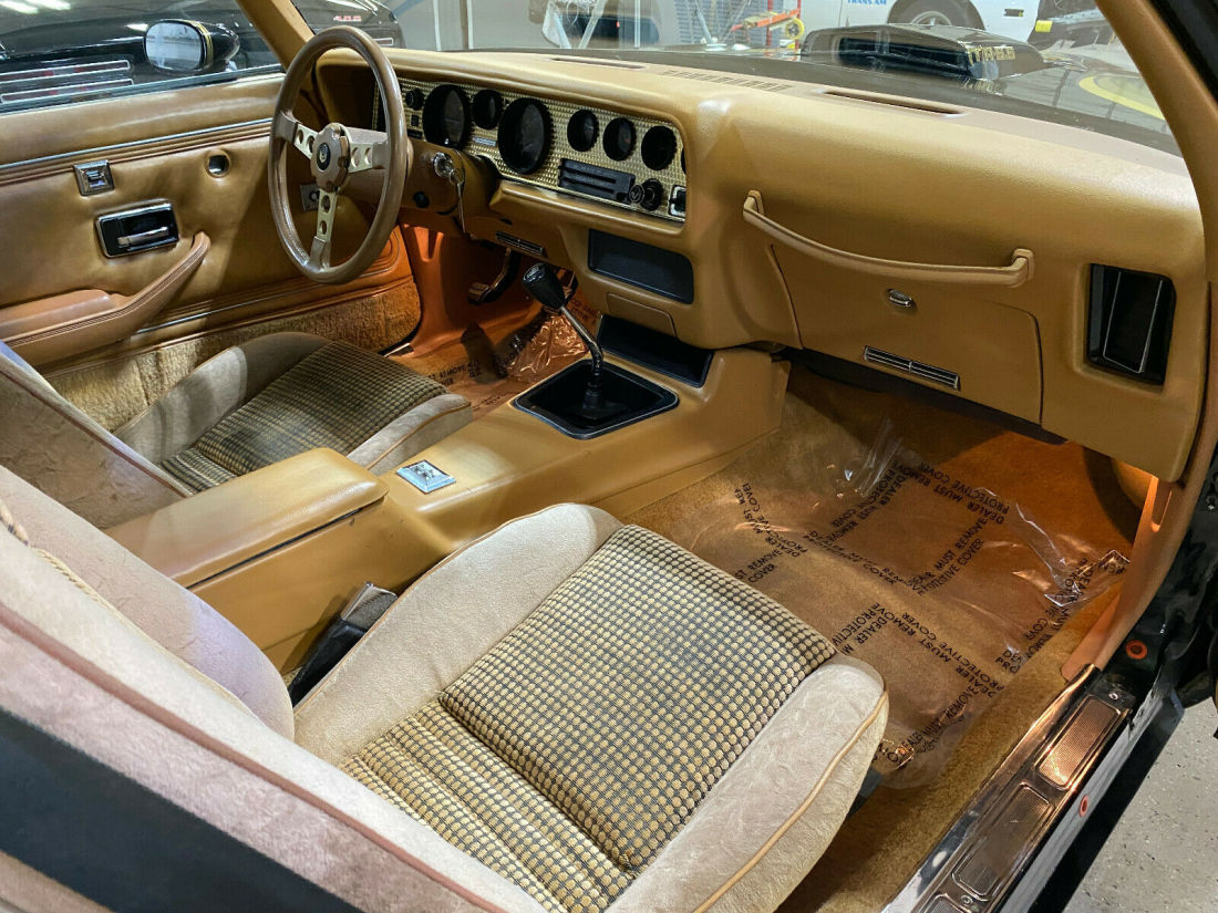 1979 Pontiac Trans Am SE 400, 4 Speed, 1 of 1107, AC, WS6, W72, Y84 - photo 11
