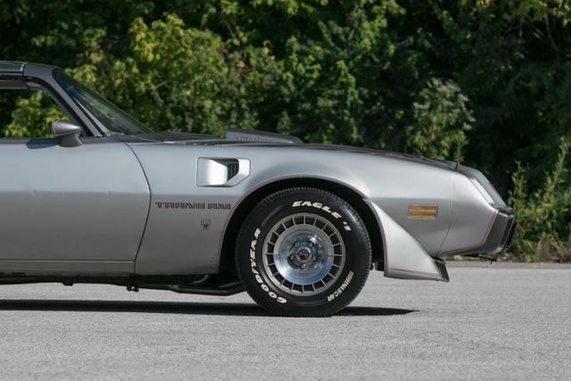 1979 Pontiac Firebird 10th Anniversary - photo 10