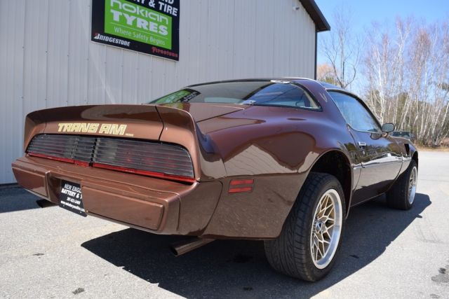 1979 Pontiac Trans Am 400ci Engine, 4 speed T-Tops - photo 12