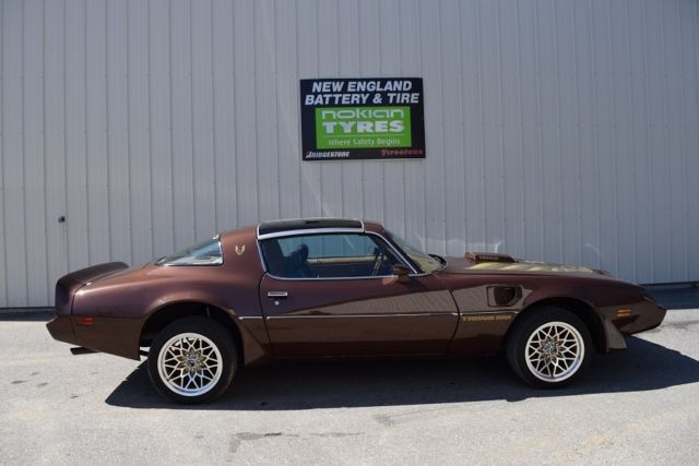 1979 Pontiac Trans Am 400ci Engine, 4 speed T-Tops - photo 13
