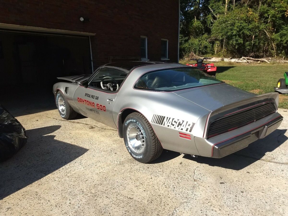 1979 Pontiac Trans Am 10 anniversary silver edition - photo 7