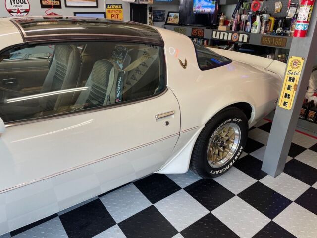 1979 Pontiac Trans Am - photo 11