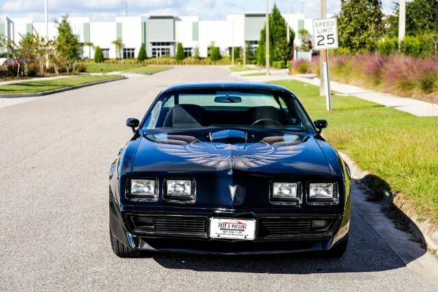 1979 Pontiac Trans AM Low Miles, Auto, Cold AC Coupe - photo 10