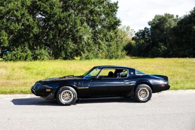 1979 Pontiac Trans AM Low Miles, Auto, Cold AC Coupe - photo 3