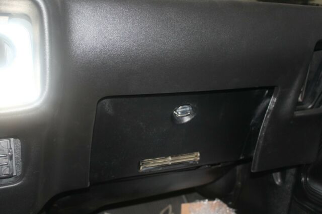 1979 Pontiac Trans Am 2-door coupe - photo 13