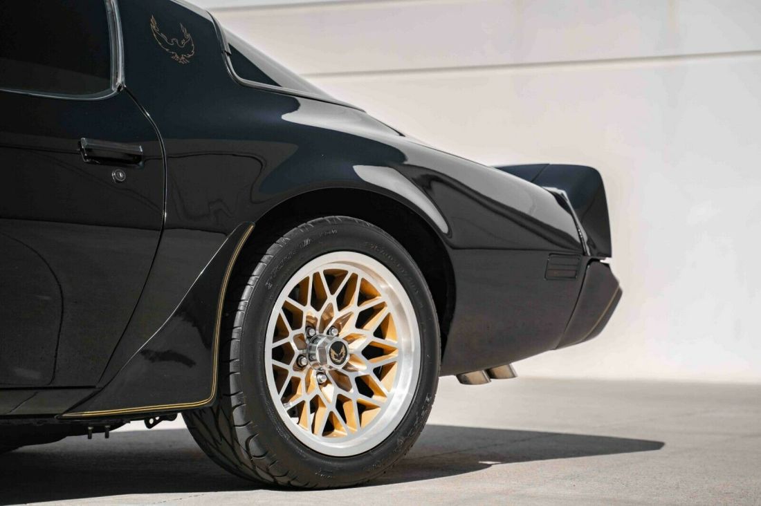 1979 Pontiac Trans Am Pro Touring Custom - photo 5