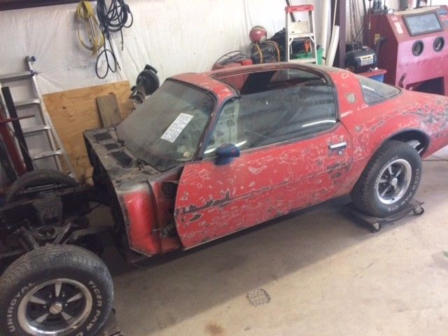1979 Pontiac Trans Am Project Car With Lots Of Parts 1979 Pontiac Trans Am