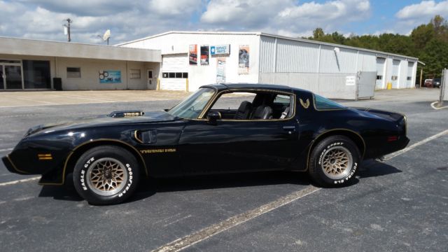 1979 Pontiac Trans Am Special Edition Stamped Y84 WS6 Black on Black T- Tops 1979 Pontiac Trans Am --
