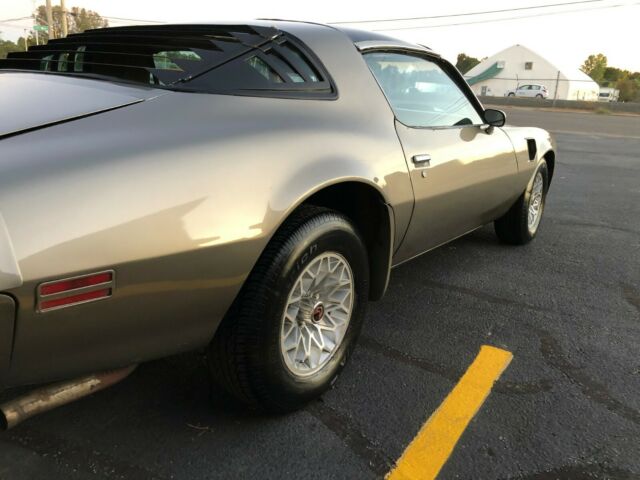 1979 Pontiac Trans Am 2 door - photo 10