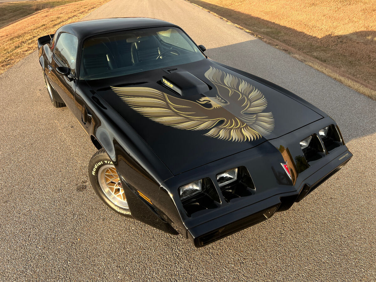 1979 Pontiac Trans Am W72 400 - 4spd, AC, 38k miles, WS6, Black on Black - photo 11