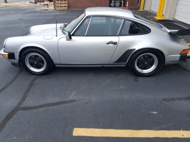 1979 Porsche 911 2 door - photo 2