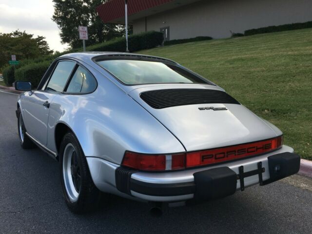 1979 Porsche 911 SC - photo 4