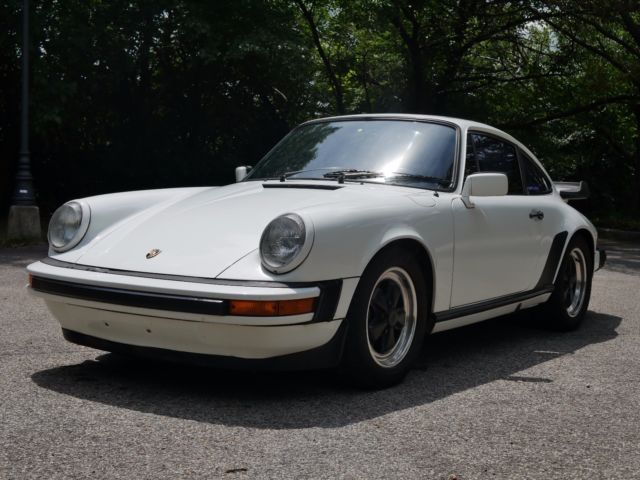 1979 Porsche 911 SC Coupe - photo 2