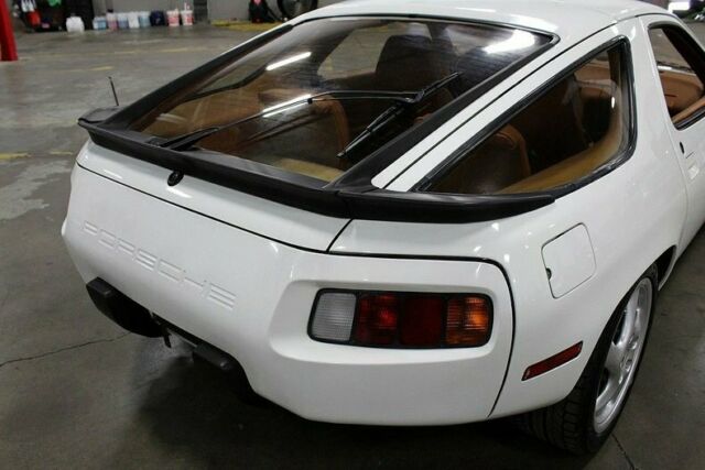 1979 Porsche 928 -- - photo 11