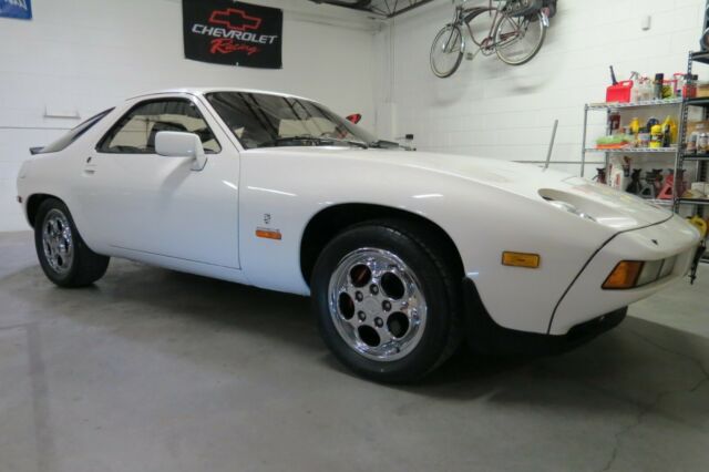 1979 Porsche 928 928 - photo 2