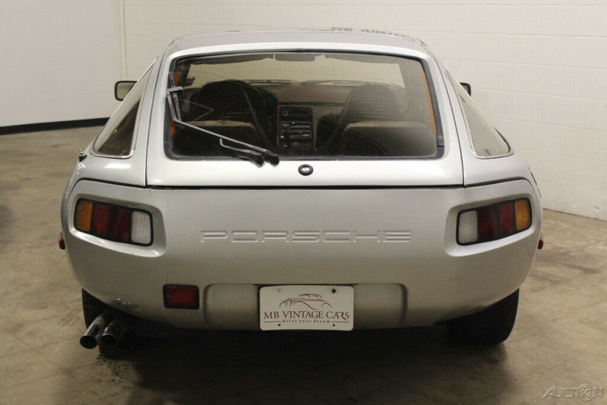 1979 Porsche 928 EURO, Manual Coupe - photo 5