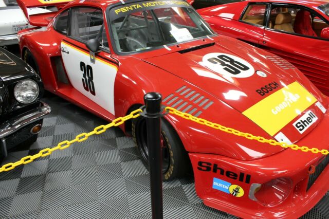 1979 Porsche 935 Race