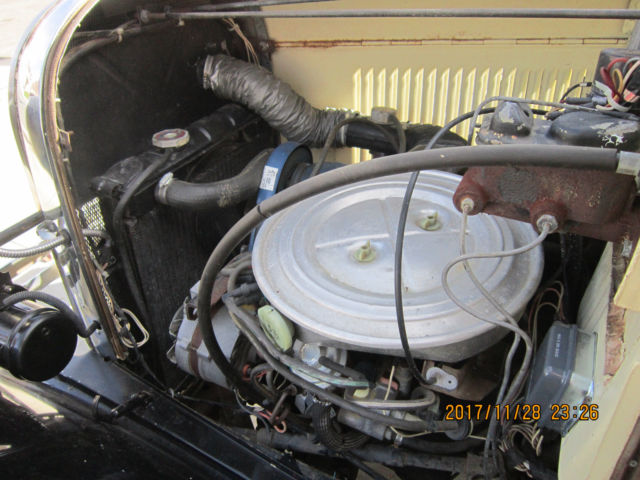 1928 Ford Model A Black and Cream - photo 13