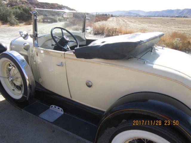 1928 Ford Model A Black and Cream - photo 8