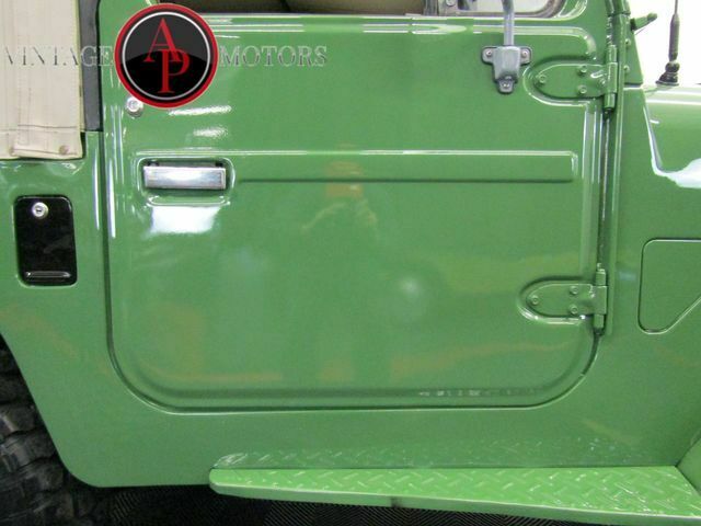 1979 Toyota FJ Cruiser FRAME OFF RESTO. FACTORY SOFT TOP - photo 11