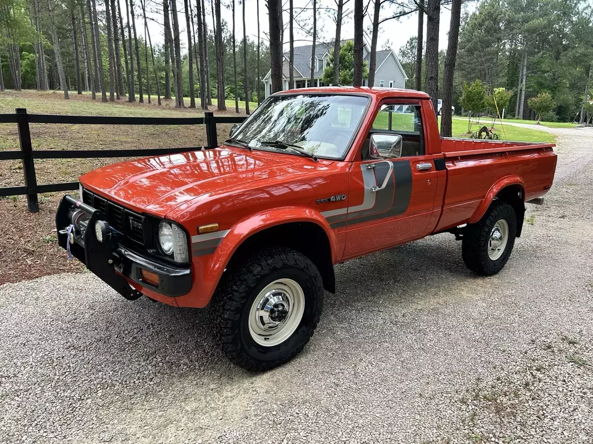 1979 Toyota Hilux Orange 1979 Toyota Hilux