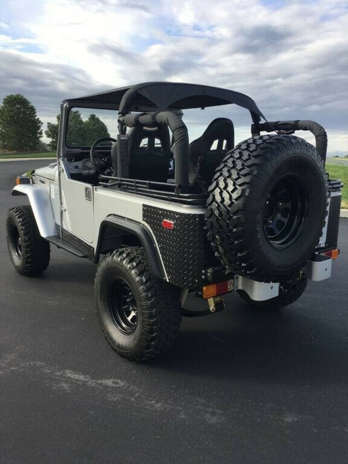 1979 Toyota Land Cruiser FJ40 Original I6 & Frame-Off Restoration w/ 914 Miles - photo 4