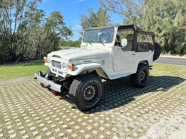 1979 Toyota Land Cruiser FJ40 BJ40 Free shipping for Hurricane victims 1979 Toyota BJ40 FJ40 BJ40 Free shipping for Hurricane victims