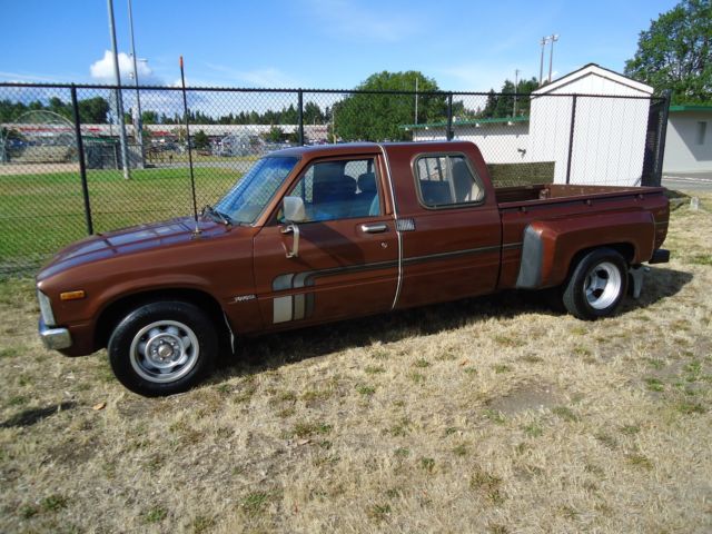 1979 Toyota SR5 2+2 DUALLY - photo 2