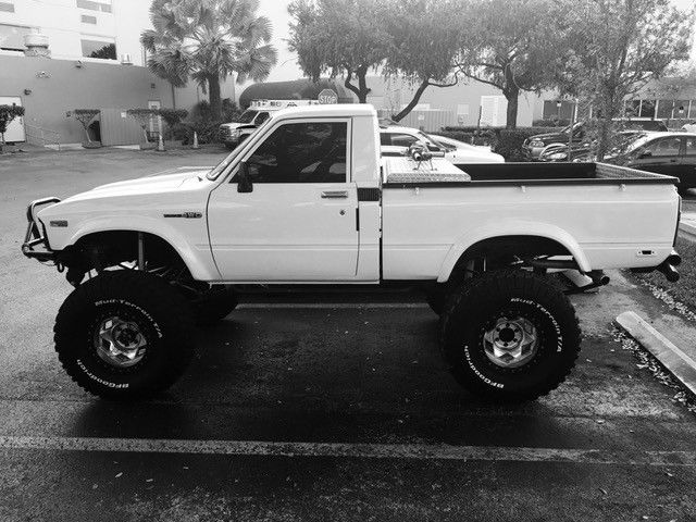 1979 Toyota Pickup SR5 Standard Cab Pickup 2-Door - photo 4