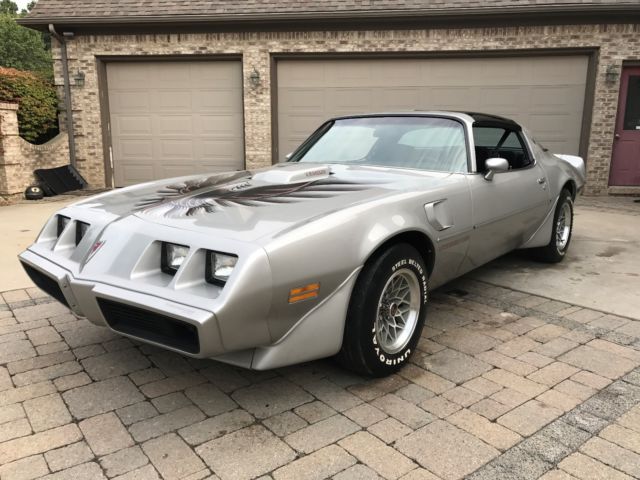 1979 Pontiac Firebird Trans Am Coupe 2-Door - photo 2