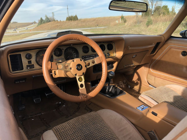 1979 Pontiac TransAm SE, WS6, W72 TA 6.6 - 4 Speed / 1 of 1107, Loaded - photo 13