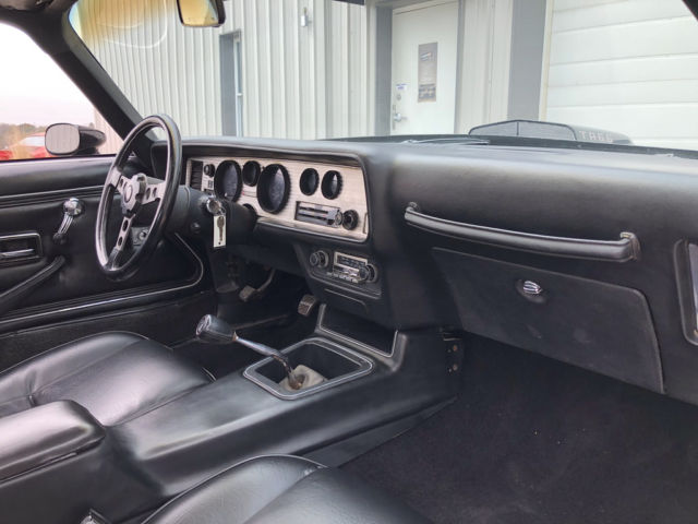 1979 Pontiac Trans Am - 16,599 miles, 4spd, WS6 T-Tops - Survivor - photo 13