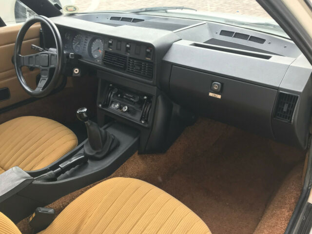 1979 Triumph TR7 - photo 7