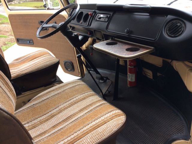 1979 Volkswagen Bus/Vanagon Full Pop-Top - photo 5